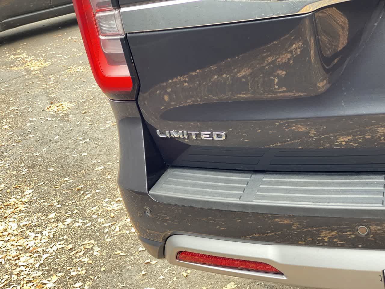 Used 2024 Ford Expedition Max Limited AWD/4WD image 10
