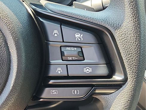 Used 2024 Subaru Crosstrek 2.0i Premium AWD/4WD image 19