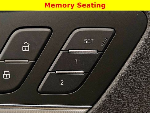 Used 2025 Audi Q5 2.0T Premium image 28