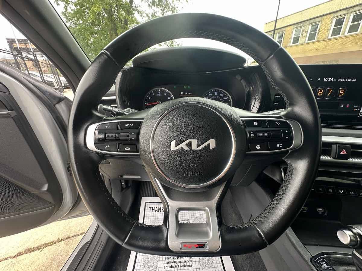 Used 2022 Kia K5 GT-Line AWD/4WD image 15