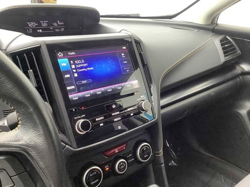Used 2022 Subaru Crosstrek 2.5i Sport w/ Moonroof Package AWD/4WD image 17