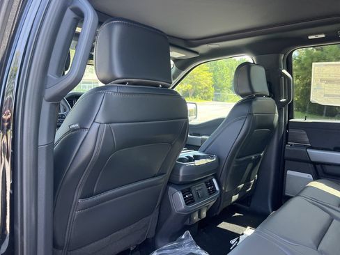 New 2026 Ford F150 Lariat w/ Equipment Group 502A High AWD/4WD image 20
