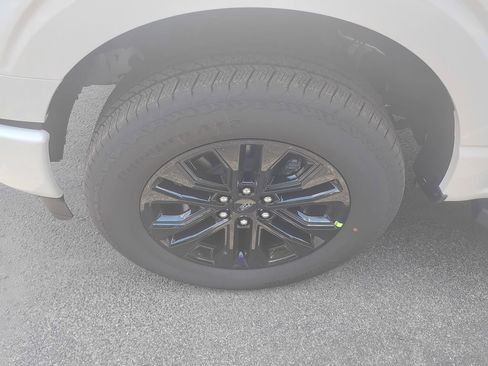 New 2025 Ford F150 Lariat w/ Equipment Group 501A Mid image 9