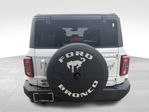 Used 2023 Ford Bronco Outer Banks image 4