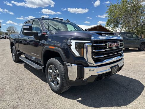 New 2025 GMC Sierra 3500 SLT w/ SLT Premium Package AWD/4WD image 1