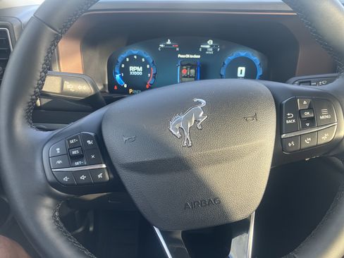 Certified 2025 Ford Bronco Sport Outer Banks w/ Outer Banks Tech Package+ AWD/4WD image 22