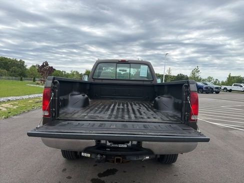 Used 2005 Ford F350 XLT AWD/4WD image 12
