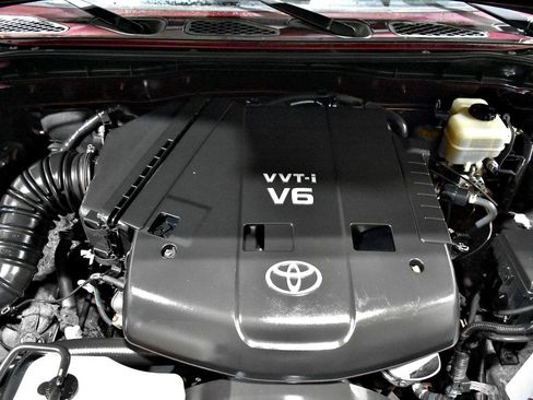 Used 2007 Toyota FJ Cruiser 2WD image 9