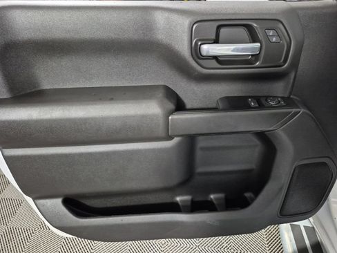 Used 2025 Chevrolet Silverado 1500 W/T RWD image 6
