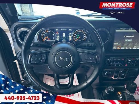 Used 2021 Jeep Gladiator Sport AWD/4WD image 14