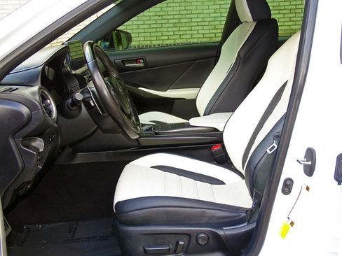 Used 2021 Lexus IS 350 F Sport w/ Navigation Package image 12