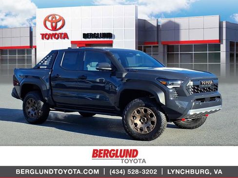 New 2026 Toyota Tacoma Trailhunter Hybrid image 1