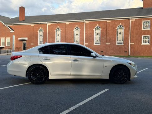 Used 2015 INFINITI Q50 Premium w/ Navigation Package AWD/4WD image 7