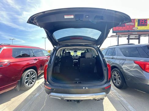 Used 2021 Kia Telluride EX w/ EX Premium Package AWD/4WD image 27