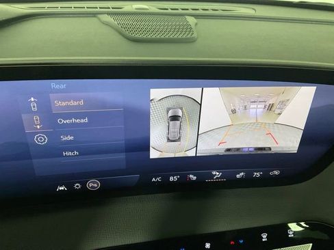 New 2026 Buick Enclave Sport Touring w/ Power Package AWD/4WD image 10