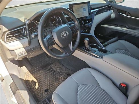 Used 2023 Toyota Camry SE w/ Audio Upgrade Package FWD image 12