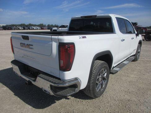 New 2026 GMC Sierra 1500 SLT w/ SLT Premium Plus Package AWD/4WD image 4