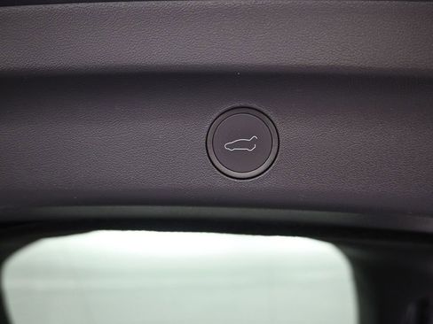 Used 2024 Tesla Model Y Long Range image 26