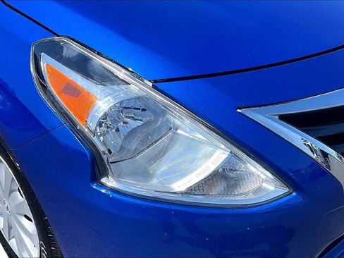 Used 2017 Nissan Versa SV FWD image 28