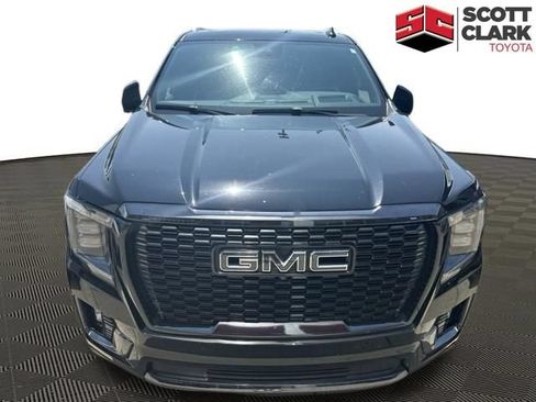 Used 2023 GMC Yukon XL Denali Ultimate AWD/4WD image 1