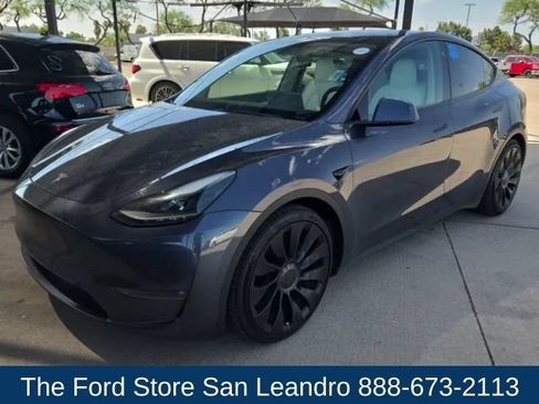 Used 2022 Tesla Model Y Performance AWD/4WD image 3
