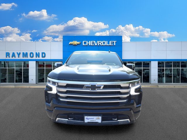 New 2026 Chevrolet Silverado 1500 High Country w/ High Country Premium Package AWD/4WD image 9