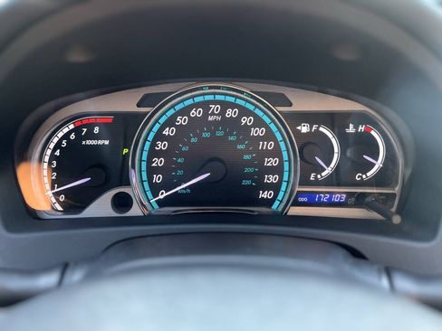 Used 2011 Toyota Venza AWD w/ Premium Pkg #2 image 16