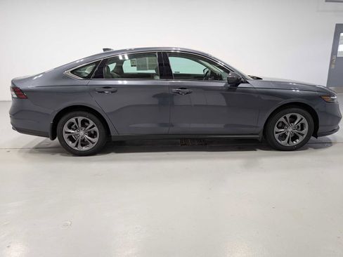 Used 2024 Honda Accord EX image 7