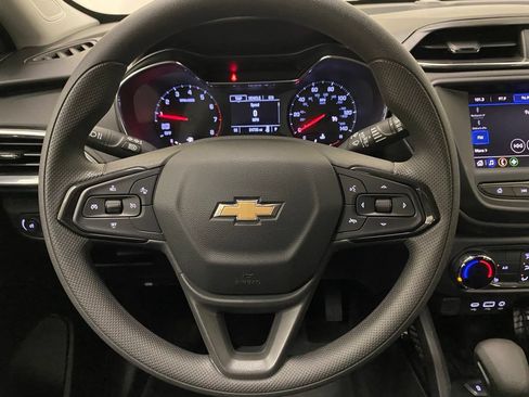 Used 2023 Chevrolet TrailBlazer LT FWD image 22