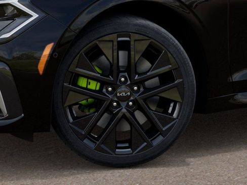 New 2026 Kia K5 GT FWD image 9