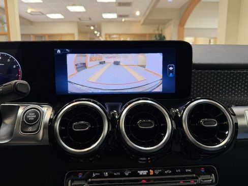 Certified 2026 Mercedes-Benz GLB 250 image 12