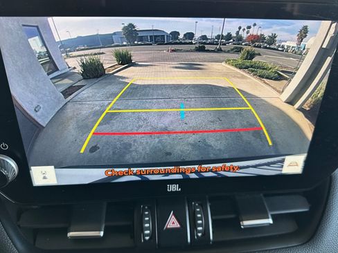 Used 2023 Toyota RAV4 XLE Premium image 22