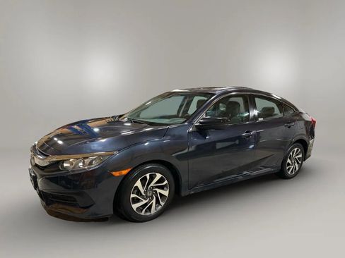 Used 2018 Honda Civic EX image 1