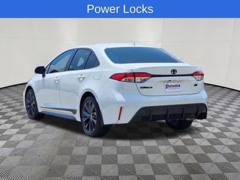 Used 2024 Toyota Corolla SE image 4
