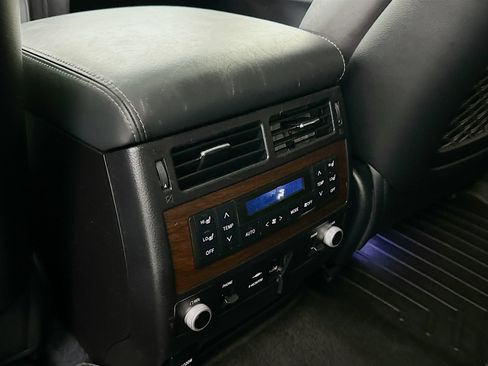 Used 2017 Toyota Land Cruiser AWD/4WD image 28