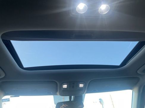 Used 2023 Kia Soul EX image 17