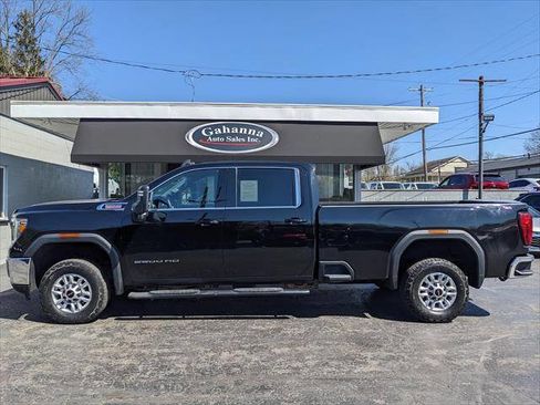 Used 2021 GMC Sierra 2500 SLE w/ X31 Off-Road Package AWD/4WD image 2