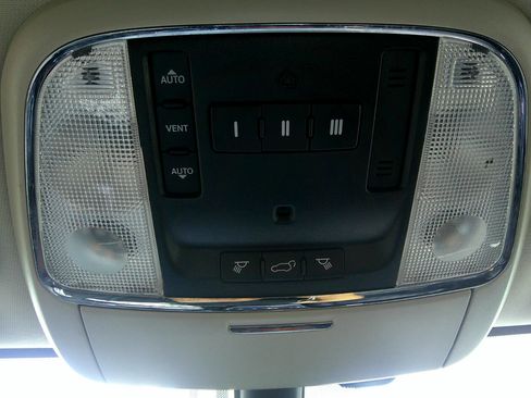 Used 2017 Dodge Durango GT w/ Premium Group image 31