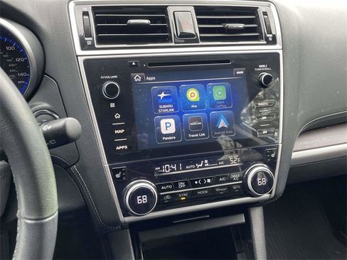 Used 2018 Subaru Outback 2.5i Limited image 14