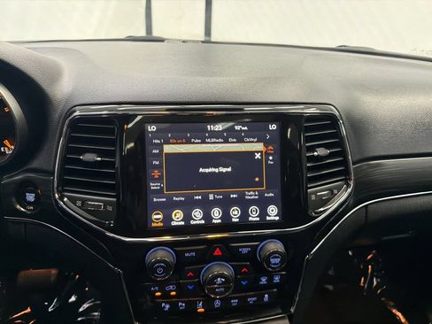 Used 2022 Jeep Grand Cherokee Limited w/ Trailer Tow Group IV AWD/4WD image 29