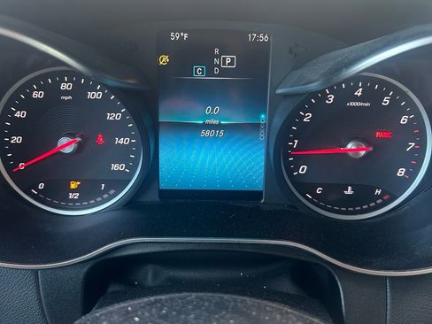 Used 2020 Mercedes-Benz GLC 300 4MATIC image 8