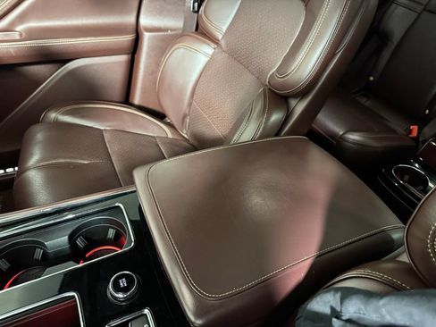 Certified 2023 Lincoln Aviator Black Label w/ Dynamic Handling Package AWD/4WD image 31