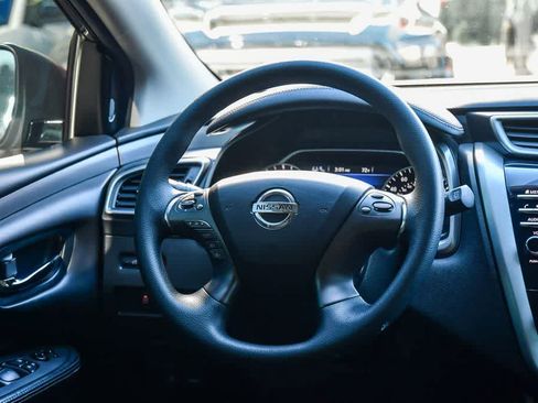Used 2021 Nissan Murano S image 12