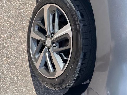 Used 2018 Hyundai Kona Limited image 20