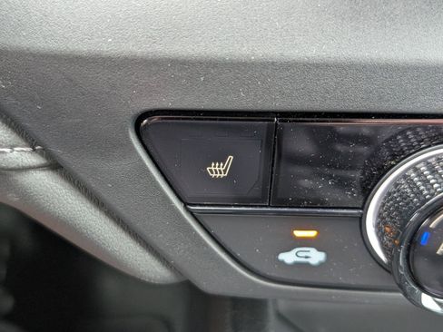 Used 2025 Honda Accord SE image 19