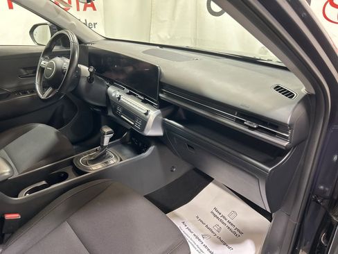 Used 2024 Hyundai Kona SEL image 14