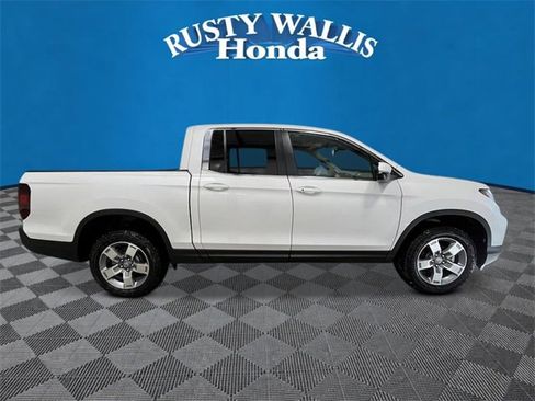 New 2025 Honda Ridgeline RTL image 2