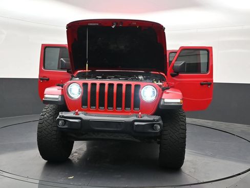 Used 2018 Jeep Wrangler Unlimited Sahara w/ LED Lighting Group AWD/4WD image 36