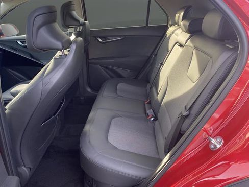 Certified 2023 Kia Niro EX image 32