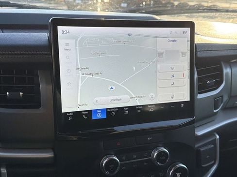 Used 2023 Ford Expedition Max XLT image 32